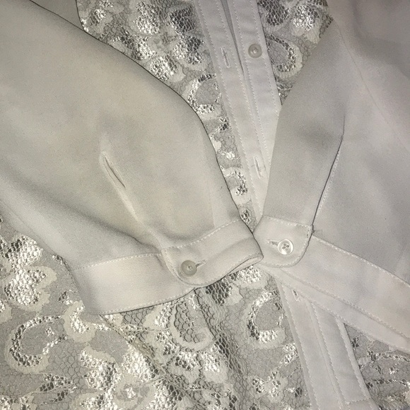 Abercrombie dress shirt. - Picture 3 of 6